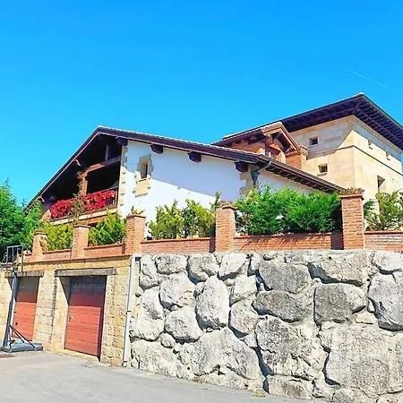 La Torre Con Piscina Villa *