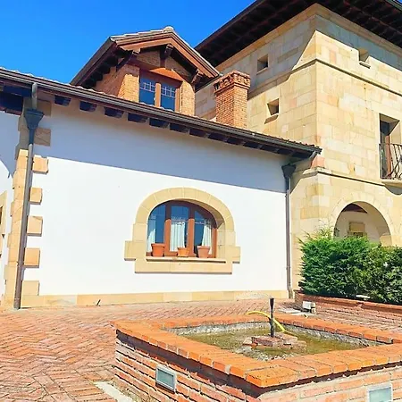 Villa La Torre Con Piscina