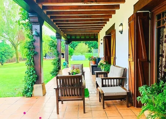 Villa La Torre Con Piscina *