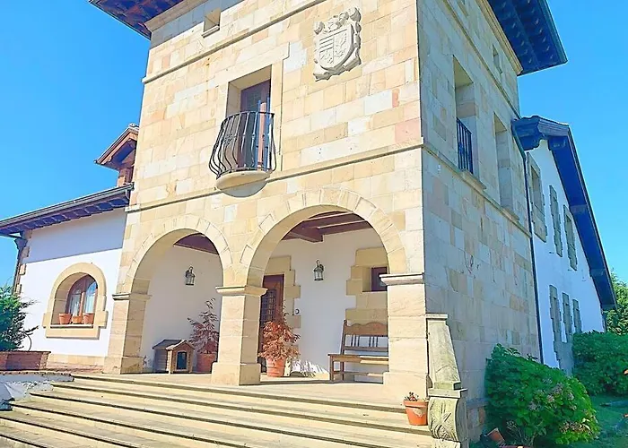 Villa La Torre Con Piscina