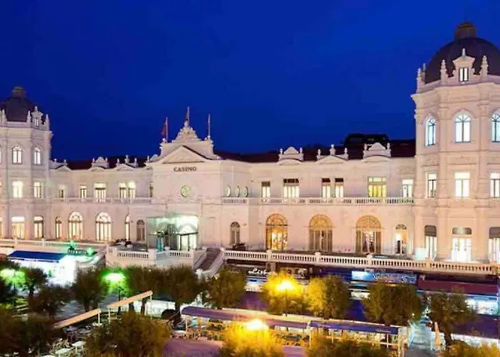 Villa La Torre Con Piscina *