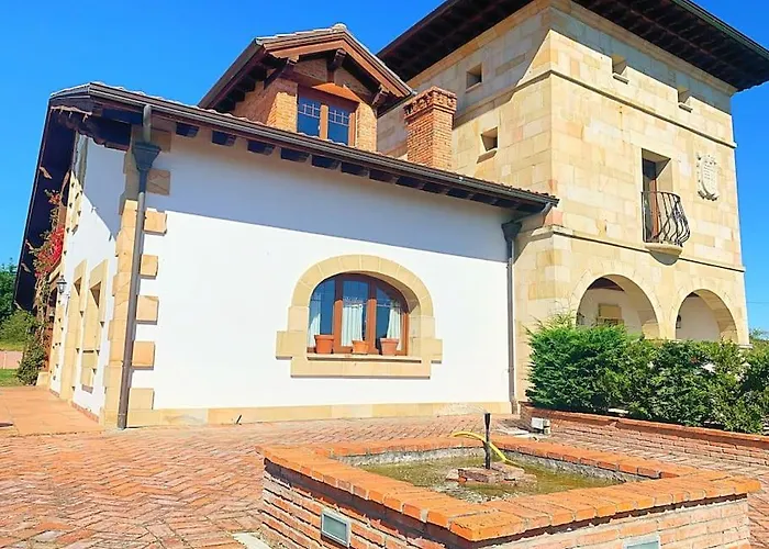 Villa La Torre Con Piscina