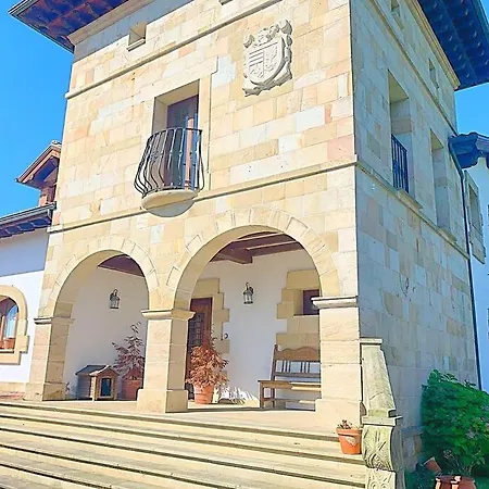 别墅 La Torre Con Piscina