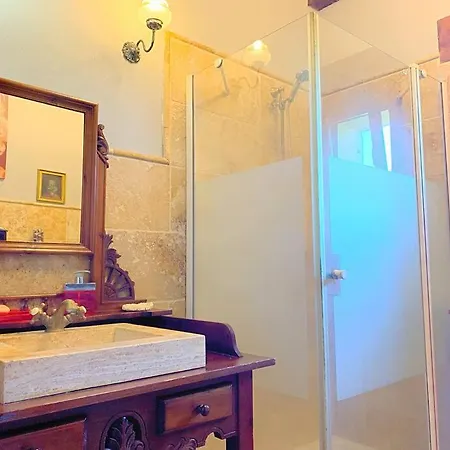 别墅 La Torre Con Piscina